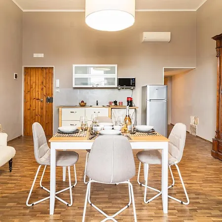 Winnili Apartment *